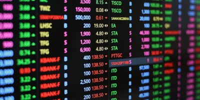 Στο κόκκινο οι ευρωαγορές και σήμερα με το βλέμμα των επενδυτών στα ομόλογα - Στο -1,18% το ΧΑ