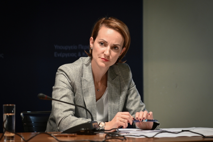 Α.Σδούκου: Δραστικός περιορισμός της προτεραιότητας των κοινοτήτων – Άμεσα το νομοσχέδιο για την απλούστερη αδειοδότηση των ΑΠΕ