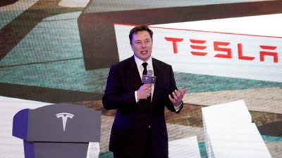 Έσπασε νέο ρεκόρ η μετοχή της Tesla χάρη στην αύξηση πωλήσεων στα ηλεκτρικά οχήματα
