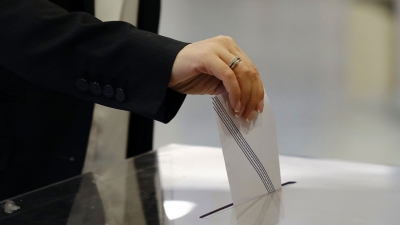 Metron Analysis: ΝΔ 28,5%, ταβανιάζει στο 15% ο Τσίπρας, 11,1% το ΠΑΣΟΚ