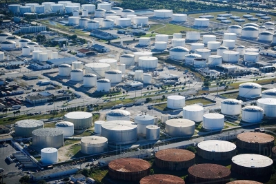 ΕΙΑ: Aύξηση κατά 15 εκατ. βαρέλια στα αποθέματα πετρελαίου των ΗΠΑ – Άνοδος  20% στο αργό