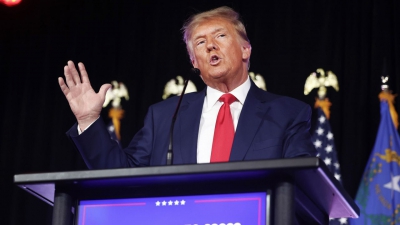 Ο Trump απειλεί με «τεράστιες» συνέπειες τις χώρες που βοηθούν το Ιράν