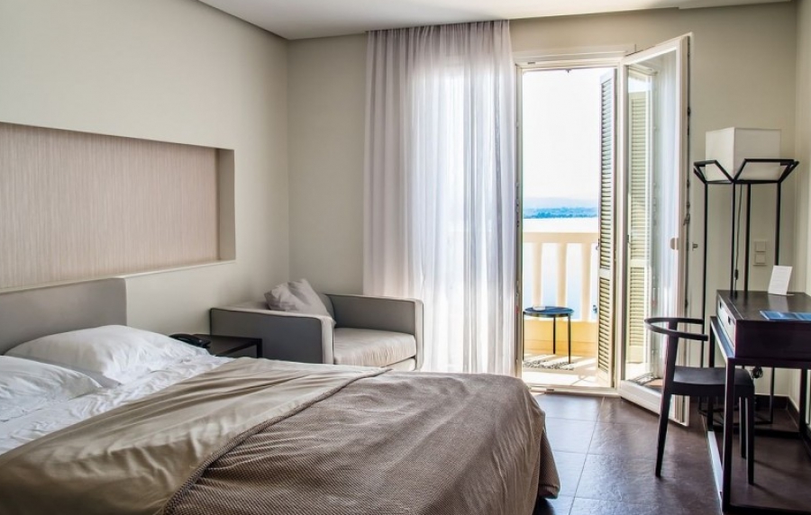 Έρευνα Deloitte - ΙΝΣΕΤΕ: Ζητούμενο για τις ελληνικές τουριστικές επιχειρήσεις η ενσωμάτωση της βιωσιμότητας