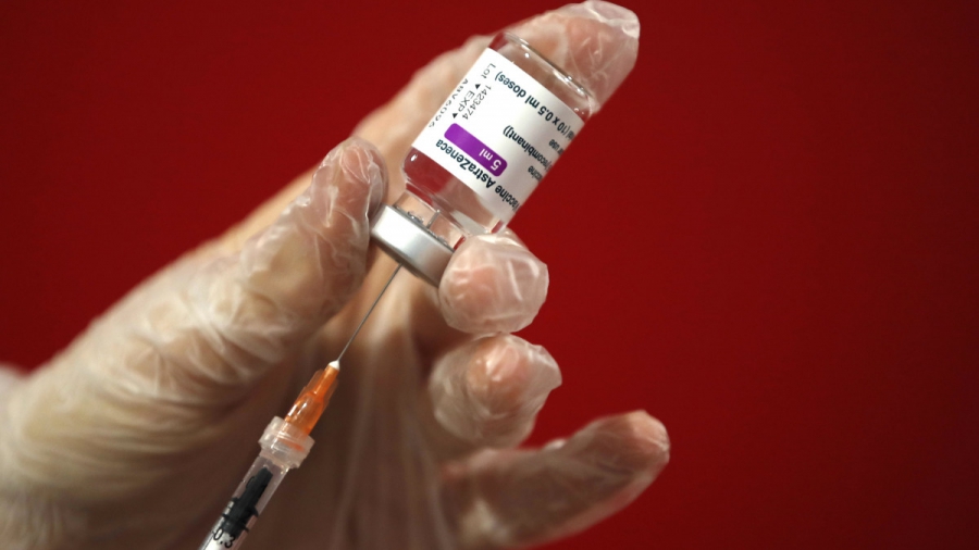 Προβληματισμός για το εμβόλιο της Astrazeneca - Στις χώρες το «μπαλάκι»