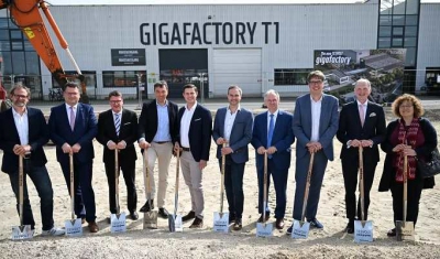 Γερμανία: Κατασκευάζεται γιγαντοεργοστάσιο αποθήκευσης και μεγάλου βαθμού ψηφιοποίησης
