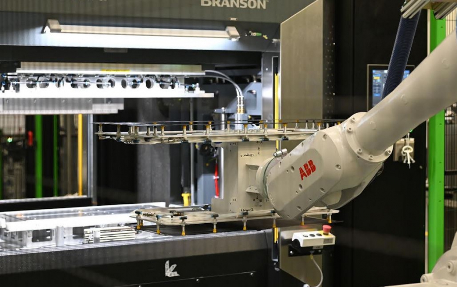 CMBlu Energy Greece: Επένδυση 50 εκατ. για την  πρώτη μονάδα παραγωγής μπαταριών  SolidFlow για αποθήκευση ενέργειας