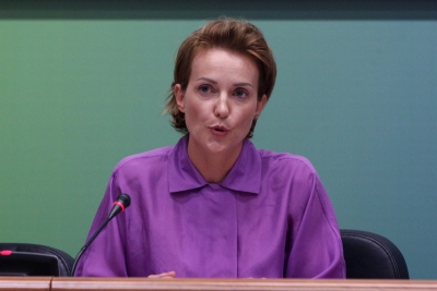 Αλ. Σδούκου: Επιταχύνουμε τη μετάβαση στην ηλεκτροκίνηση - Προτεραιότητα του ΥΠΕΝ οι πράσινες μετακινήσεις