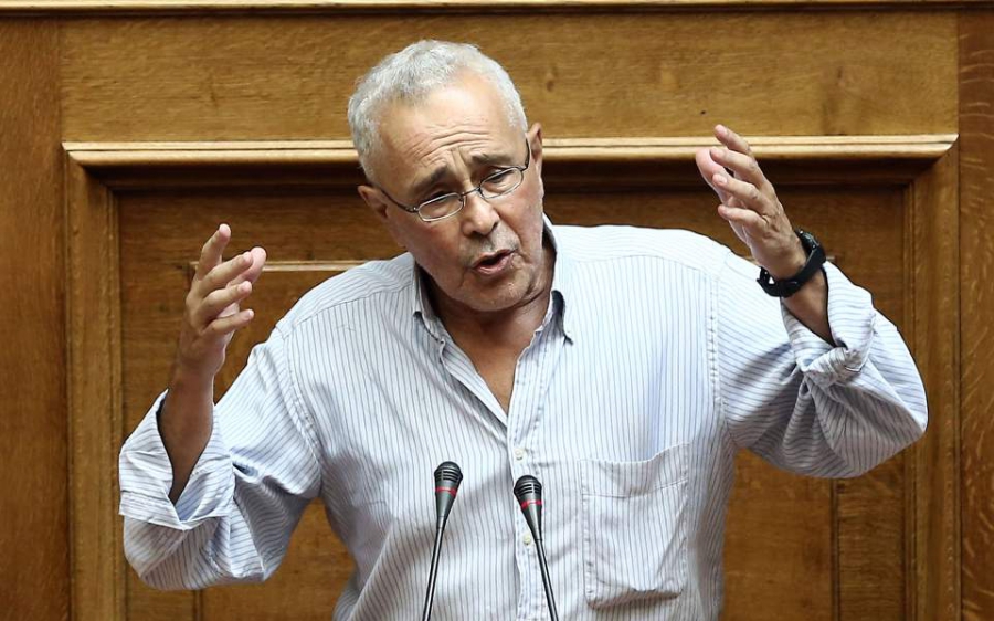 Προσπάθεια Τσίπρα να μαζέψει τις απαράδεκτες δηλώσεις Ζουράρι