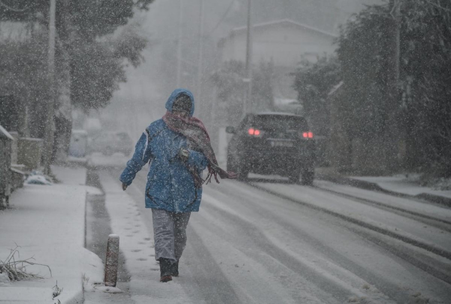 Κακοκαιρία «Μπάρμπαρα»: Πώς θα κινηθεί ο χιονιάς, ποιοι δρόμοι έχουν κλείσει