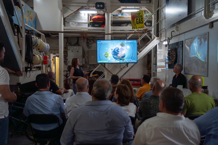 Arctic Sunrise: Το πλοίο της Greenpeace ολοκλήρωσε την επίσκεψή του στο Ηράκλειο