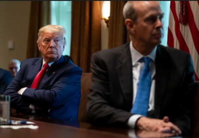 Συνάντηση Trump με πετρελαϊκές για την πιθανή παράταση του αποκλεισμού του Ιράν