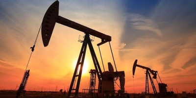 Κερδισμένο το πετρέλαιο – Σταθεροποιείται το φ. αέριο