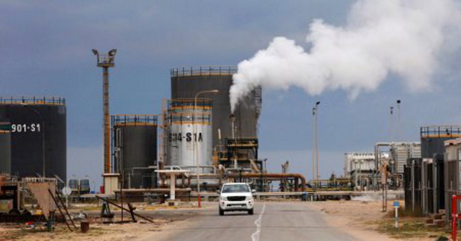 Λιβύη: Ανεστάλη η λειτουργία διυλιστηρίου στο δυτικό τμήμα της χώρας - Η ζημία φτάνει το 1 δισ. δολάρια