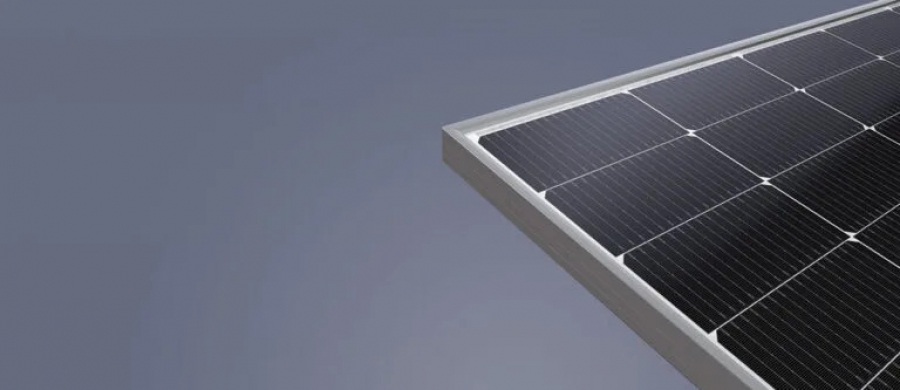 H πρώτη ηλιακή μονάδα οπισθοπορείας (BC) 500 W με απόδοση 24,5% είναι γεγονός (PV Magazine)