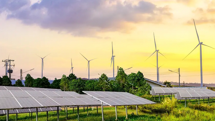 Από ΑΠΕ το 44,7% του ενεργειακού μείγματος της ΕΕ το 2023