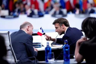 Macron - Scholz: Διάθεση κατευνασμού για την ενεργειακή κρίση