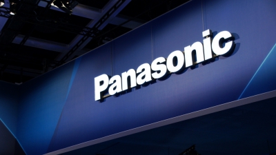 H Panasonic ετοιμάζει μια νέα πρωτοποριακή μπαταρία για τα EV- Θα βοηθήσει στην ανάκαμψη της Τesla; (Reuters)