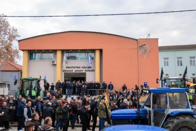 Πλαφόν στην τιμή του αγροτικού ρεύματος στα 7 λεπτά/Kwh και αφορολόγητο πετρέλαιο στην αντλία ζητούν οι αγρότες