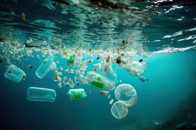 «Χωματερή» οι βυθοί των ωκεανών – Από πλαστικά μέχρι πυρηνικά απόβλητα
