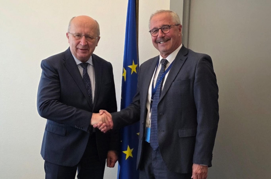 Συνάντηση Γ. Μανιάτη με τον Ευρωπαίο Επίτροπο Άμυνας και Διαστήματος Andrius Kubilius