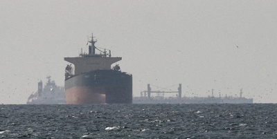 Γαλλικά, ιαπωνικά και πλοία του Ομάν πέρασαν το Στενό του Ορμούζ