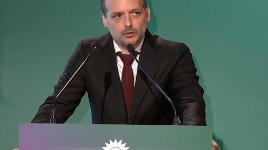 Δούκας: Τεράστια κρατικά ποσά επενδύονται χωρίς σκέψη σε έργα φυσικού αερίου