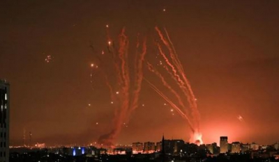 Σφυροκόπημα των Ισραηλινών με πυροβολικό και αεροπορία σε θέσεις της Χεζμπολάχ στον Λίβανο