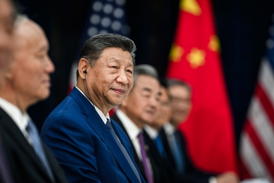 Ο Xi Jinping πιέζει την Takaichi περιορίζοντας τις εξαγωγές βασικών ορυκτών προς την Ιαπωνία