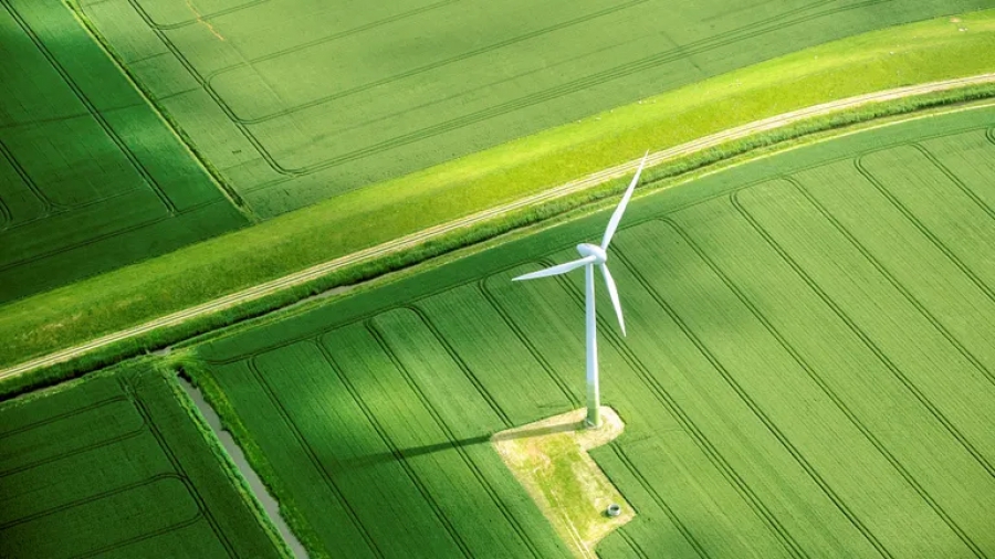 Το 25,2% της ενέργειας που καταναλώθηκε στην ΕΕ το 2024 προήλθε από ΑΠΕ