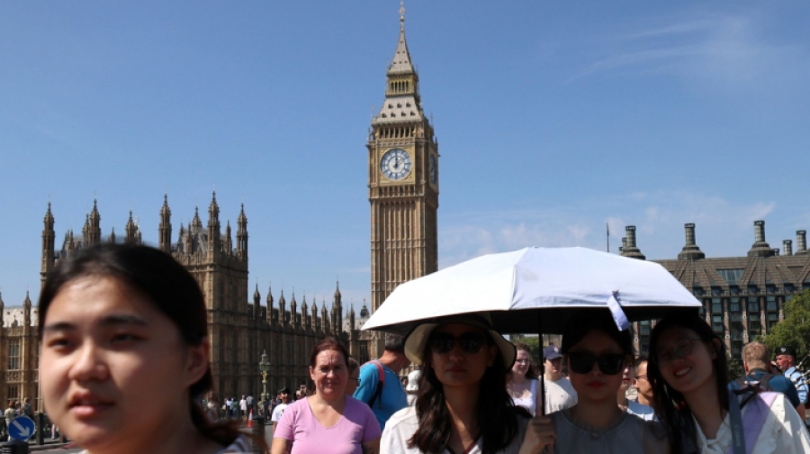 Το 2025 ήταν το θερμότερο έτος στην ιστορία της Βρετανίας (Reuters)