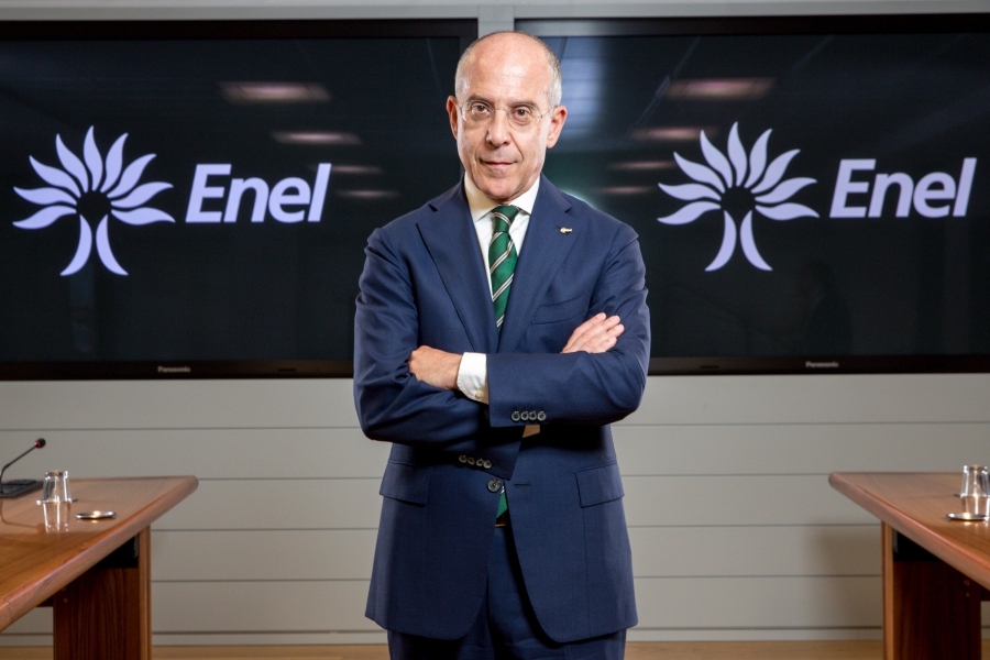 Starace (Enel): «Bάλτε μια τιμή στον άνθρακα»