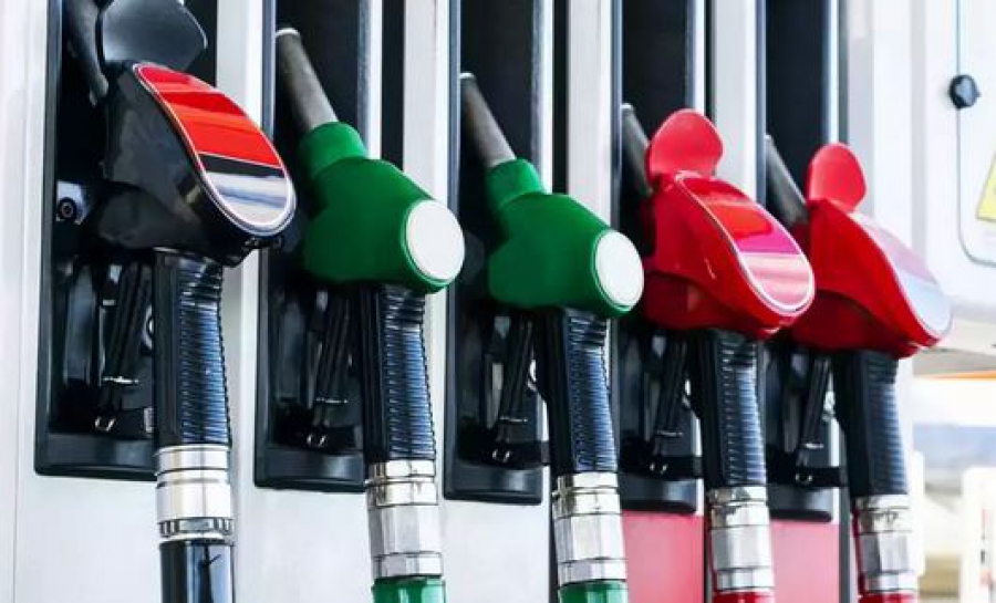 Η απαγόρευση της ΕΕ στα ρωσικά καύσιμα εκτόξευσε τα αποθέματα ντίζελ στην Ασία