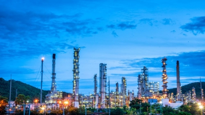 Το Κουβέιτ παγώνει τη λειτουργία των δύο διυλιστηρίων που χτυπήθηκαν από drones