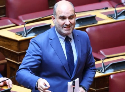 Προσγείωσε ο Μαρκόπουλος για 13ή σύνταξη και μισθό στους δημόσιους υπάλληλους
