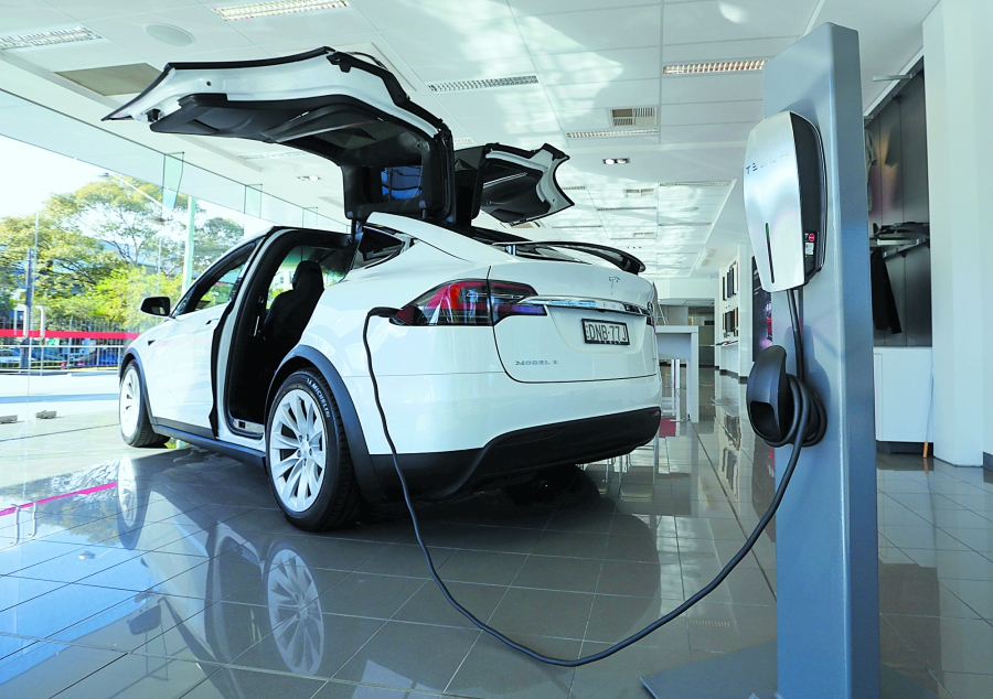 Αναμένεται αύξηση των πωλήσεων των ηλεκτρικών οχημάτων το 2025 (Energy Market Price)