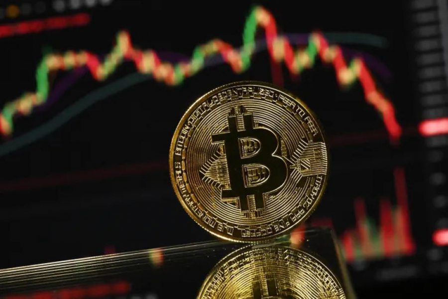 Bitcoin: Κάτω από τα 76.000 δολάρια μετά την απόρριψη του Clarity Act – Στο επίκεντρο η Fed