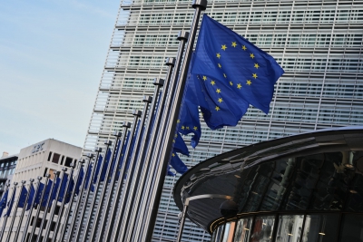 Η ΕΕ κινεί διαδικασίες κατά της  Ελλάδας και 17 κρατών για τον επιμερισμό «πράσινης» ηλεκτρικής ενέργειας