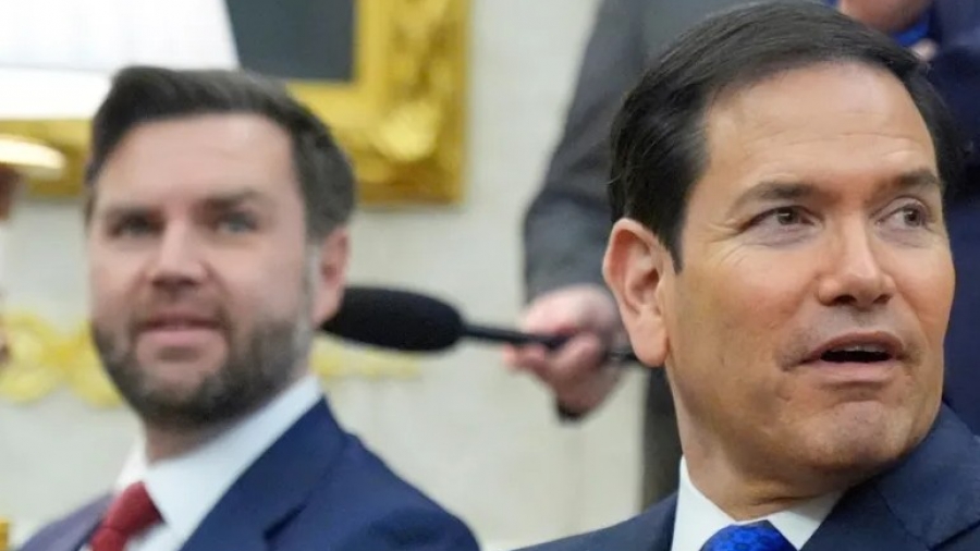 Vance και Rubio κονταροχτυπιούνται για το ποιος θα καθίσει στην θέση του Trump