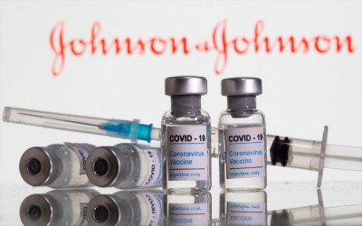 EMA: Ενδεχόμενη σχέση του εμβολίου της J&J με σπάνιες θρομβώσεις