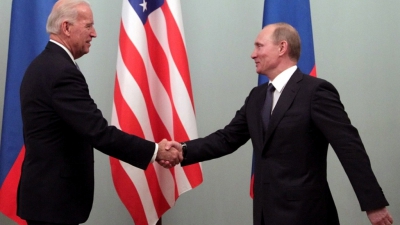 Τι λέει η Μόσχα για το ενδεχόμενο συνάντησης Putin - Biden