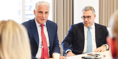 Το σενάριο UniCredit και Alpha παραμένει ζωντανό και παραπέμπεται στο μέλλον