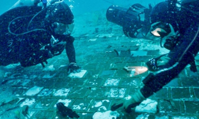 Ερευνητικό κέντρο φιλοξενεί 6 άτομα  2.560 πόδια κάτω από το νερό για 30 ημέρες (earth.com)