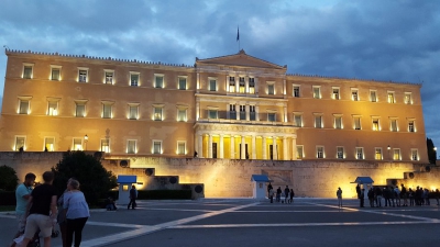 Tι προβλέπει το ασυμβίβαστο υπουργού - βουλευτή - Πως θα εφαρμοστεί στην Ελλάδα