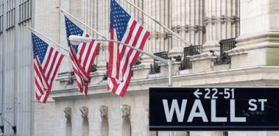 Τεχνολογικές πιέσεις στην Wall - Πτώση 1% για τον S&P, 1,6% για τον Nasdaq και 0,9% για τον energy sector