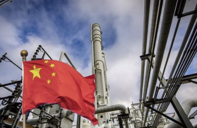Κίνα: Τα διυλιστήρια επενδύουν δισ σε χημικά που χρησιμοποιούνται από τη βιομηχανία των ΑΠΕ