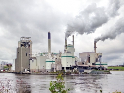 Έκθεση του ΙΕΑ «διαπιστώνει» προβάδισμα του άνθρακα έναντι των ΑΠΕ το 2021