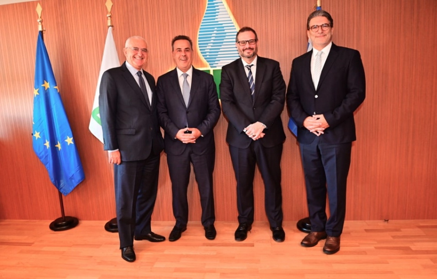 Συνάντηση Παπασταύρου με διοίκηση ΔΕΠΑ Εμπορίας - «Αιχμή του δόρατος η εταιρεία για την λειτουργία του κάθετου άξονα»