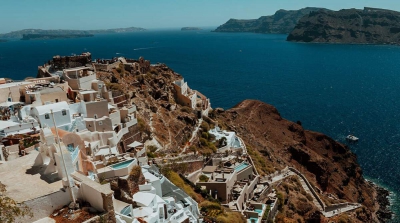 Σαντορίνη: Μετακίνηση μάγματος ικανού να γεμίσει 200.000 πισίνες ολυμπιακών διαστάσεων