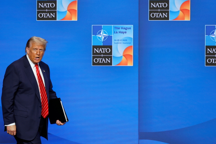 Ο θυμός του Τrump για το Ιράν ωθεί το ΝΑΤΟ ένα βήμα πριν από το χείλος του γκρεμού (Reuters)