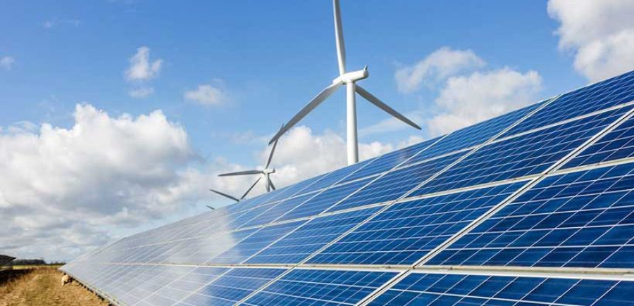 Ρύθμιση του ΥΠΕΝ για την αυτοκατανάλωση - Τι θα ισχύσει για οριστικές προσφορές σύνδεσης σε Πελοπόννησο και Εύβοια